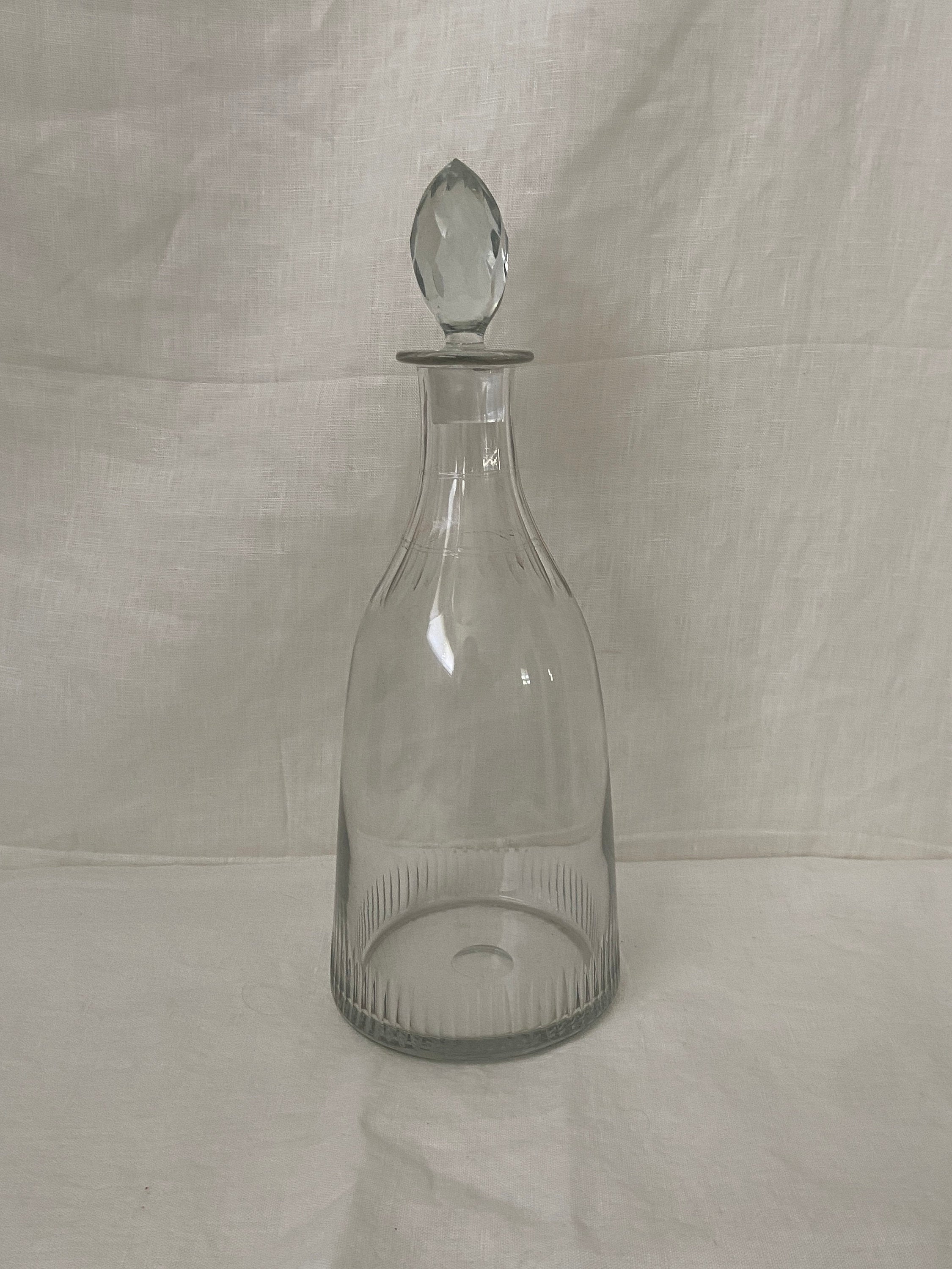 Glass Decanters with Stoppers