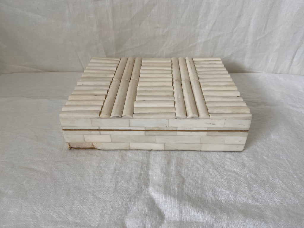 White/Ivory Box
