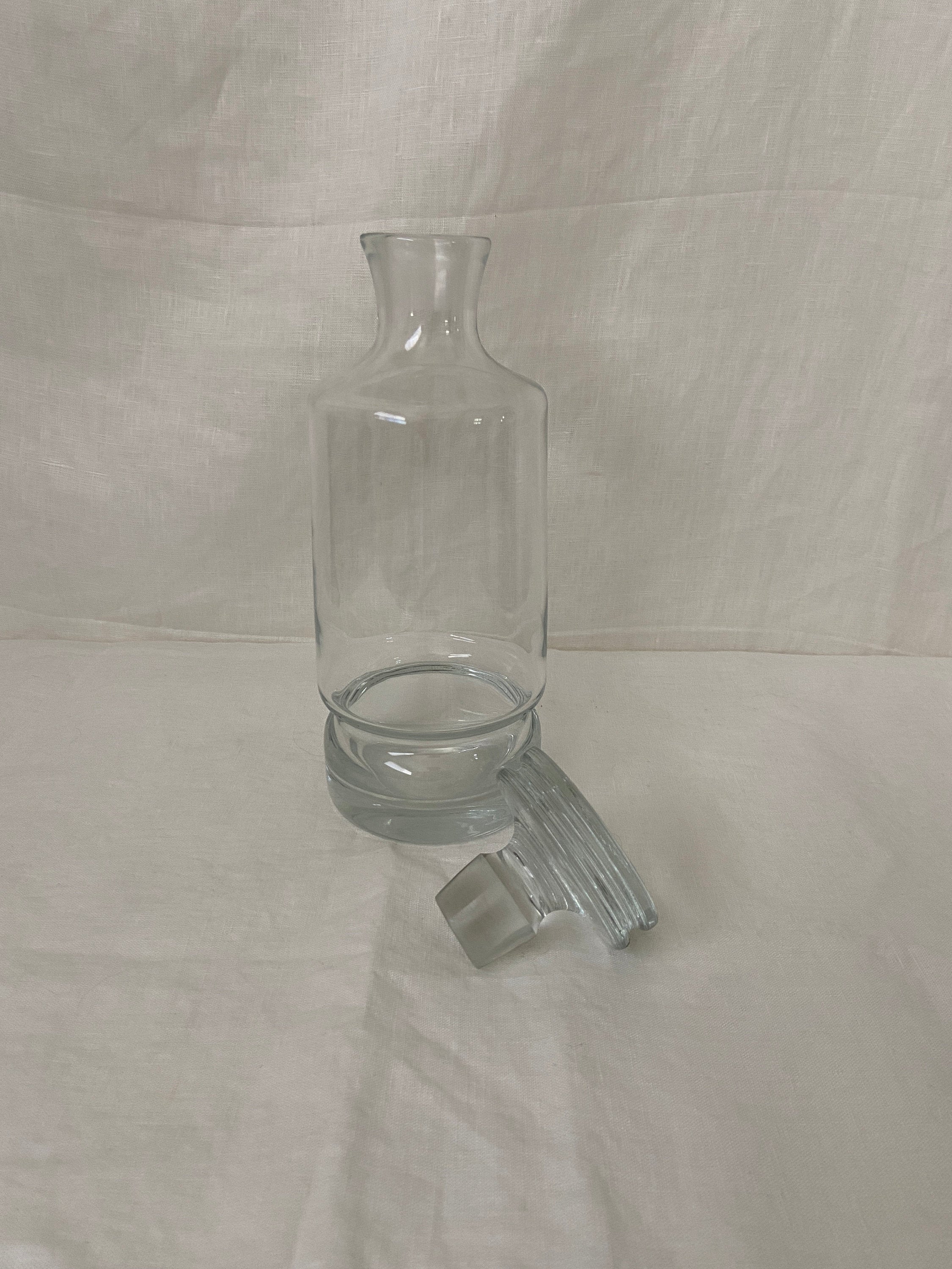 Glass Decanters with Stoppers