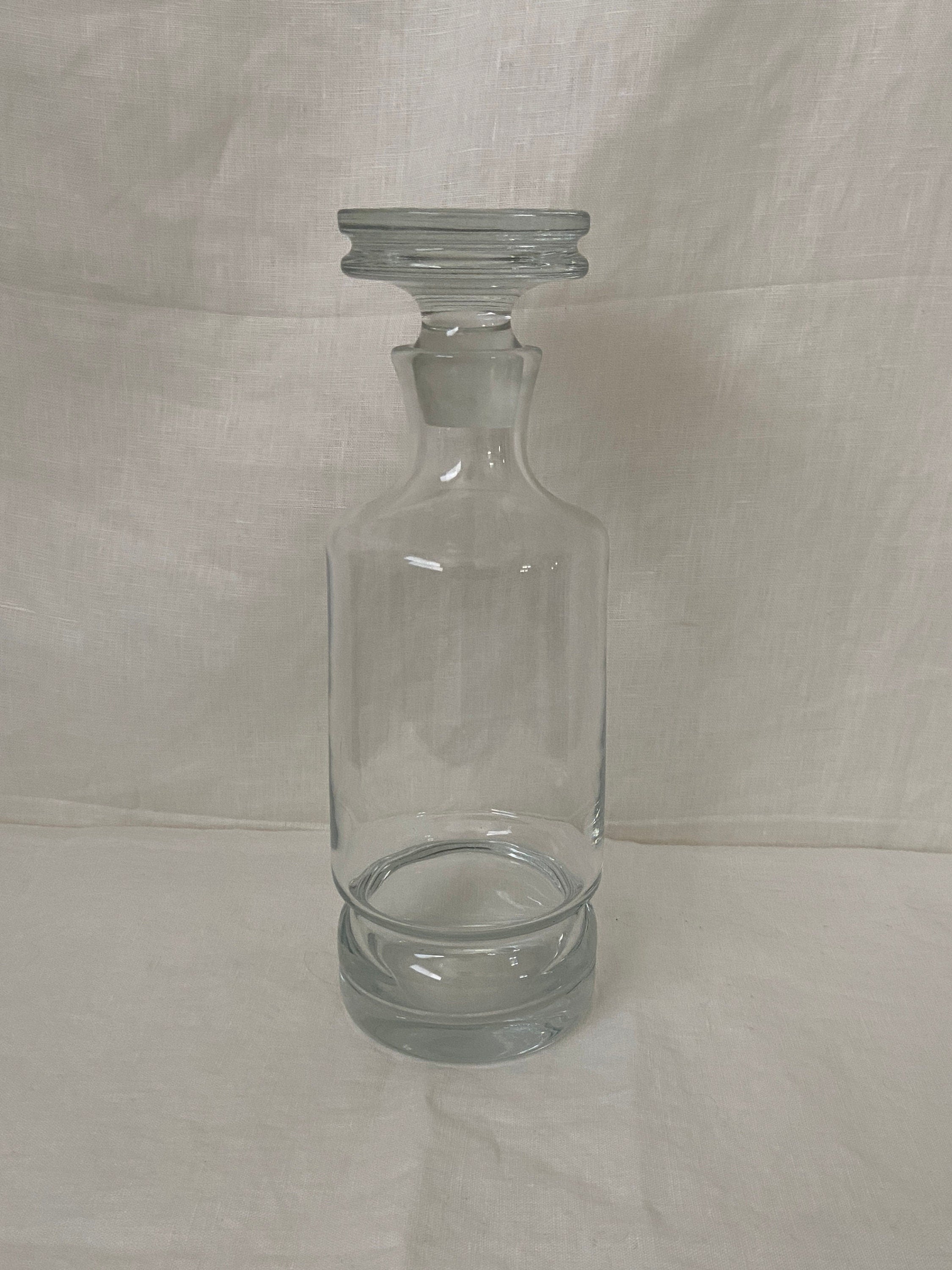Glass Decanters with Stoppers